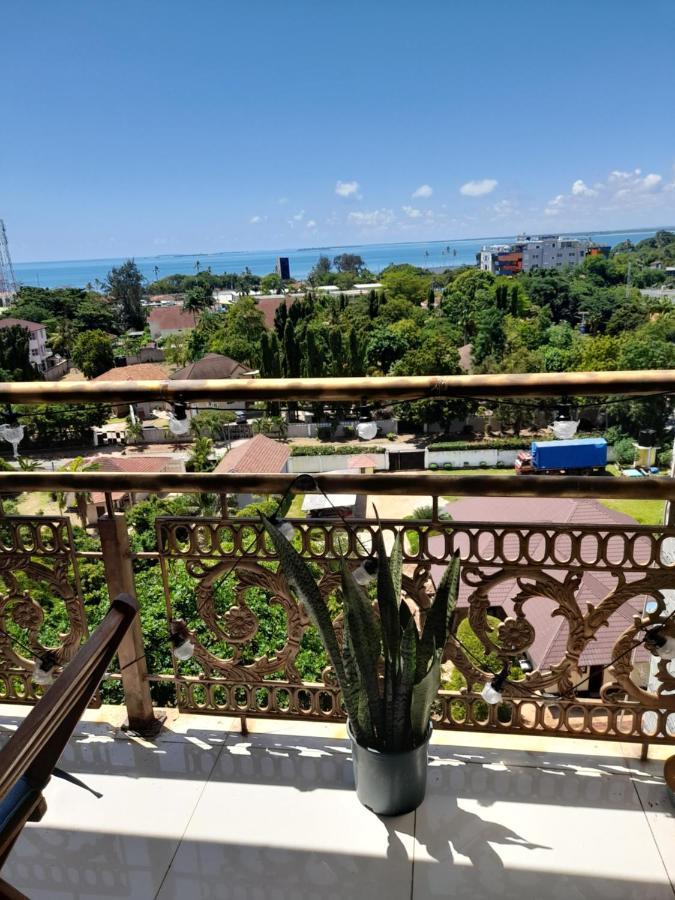Bed and Breakfast Seaview Point Дар-ес-Салам Екстер'єр фото